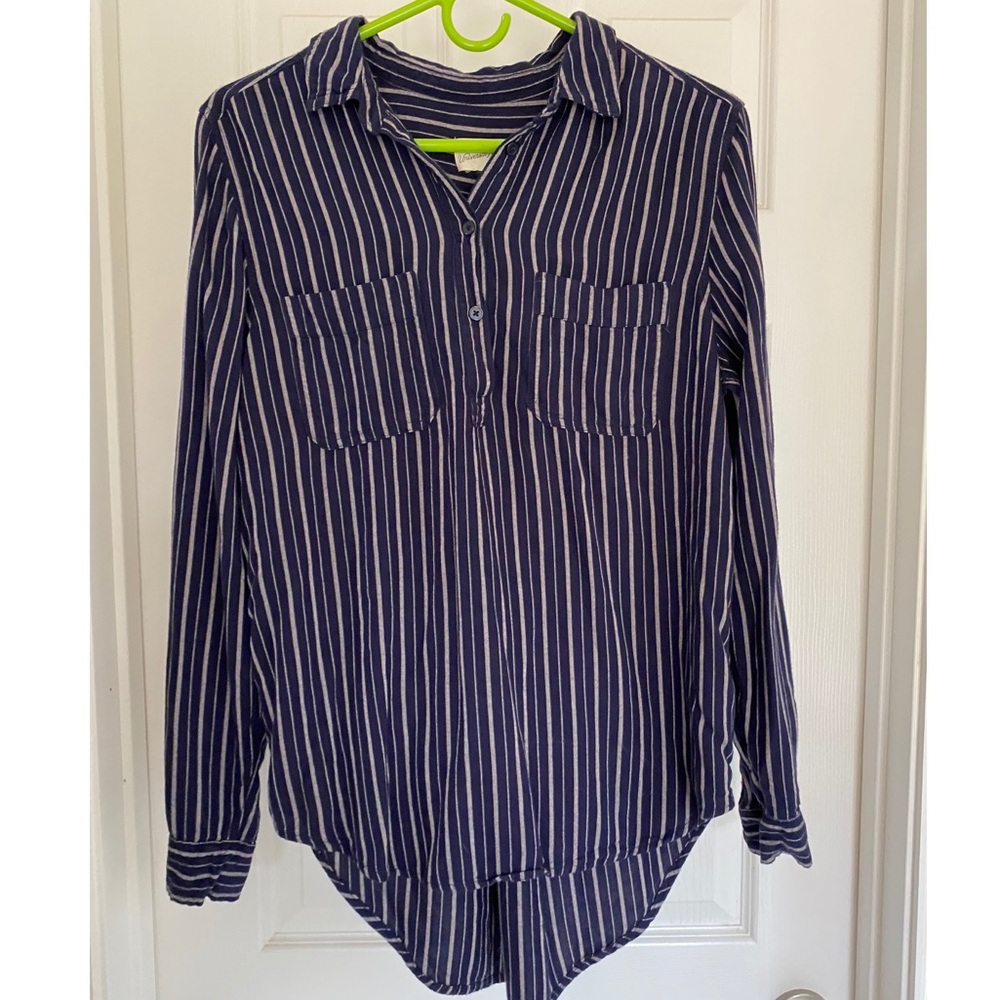 Universal Thread long sleeve blouse